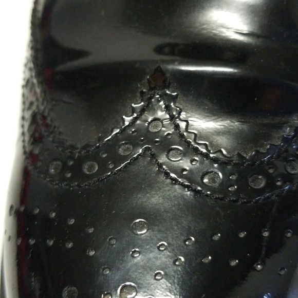 Prada Women's Shoes - Picture 7 of 8